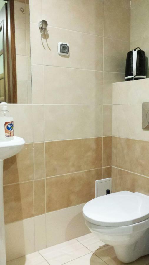 Apartamenty I Pokoje Przy Parku Jelenia Gora Exterior photo